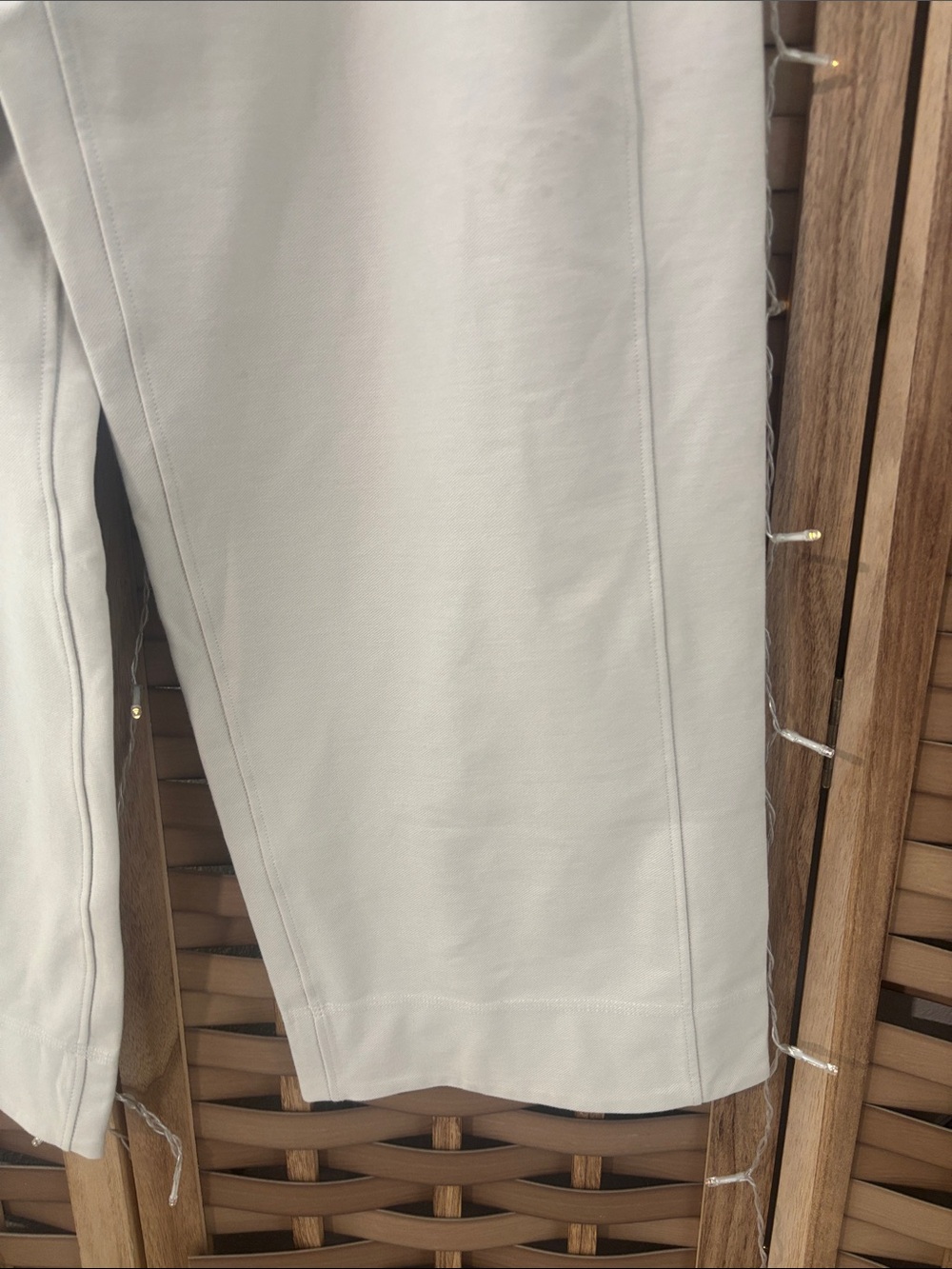 Lululemon - Picture 3 of 6